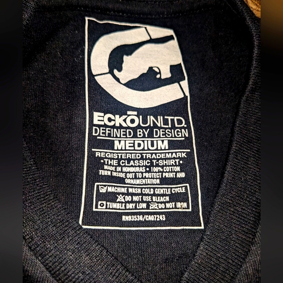 Ecko Unlimited N.Y.C Rhino Logo T-shirt 🖤🤍 - Picture 5 of 5